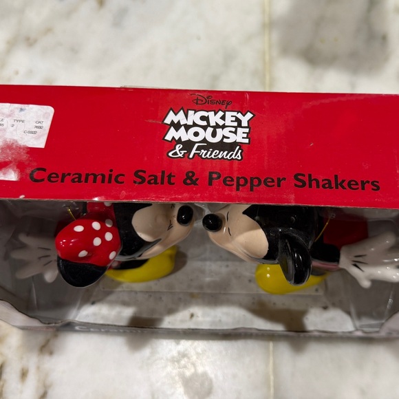 Disney Mickey and Minnie Ceramic Salt & Pepper Shakers - Red, Black, Yellow - Picture 3 of 7